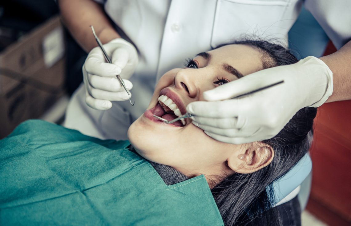 Dental Implants Or Veneers By An Italian Dentist In Dubai