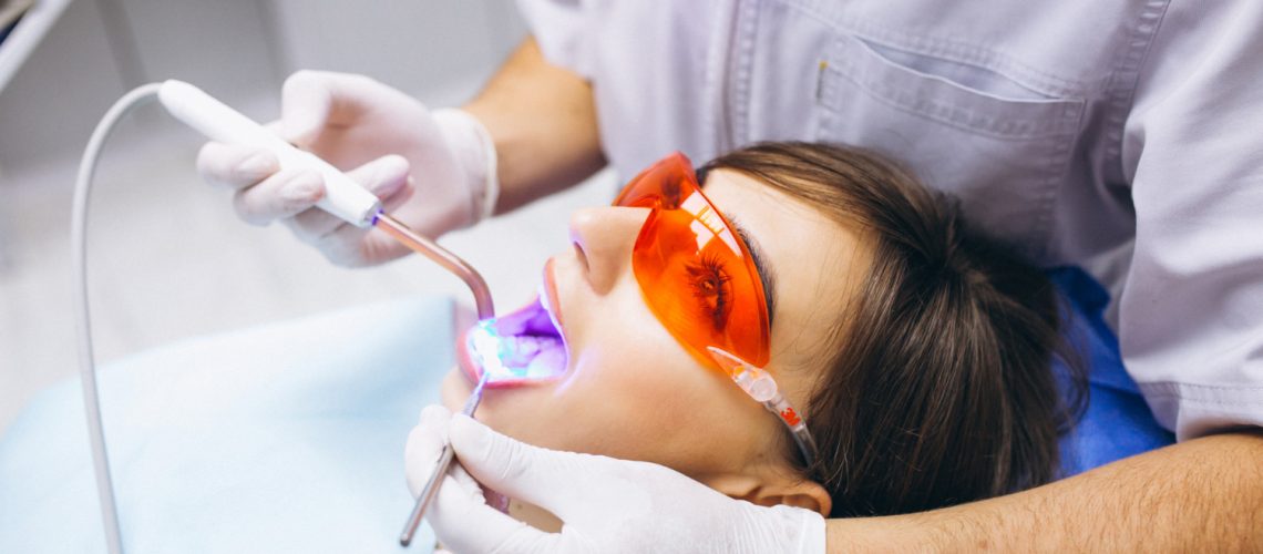 How To Remove Stains From Your Teeth