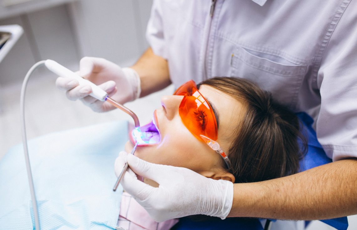 How To Remove Stains From Your Teeth