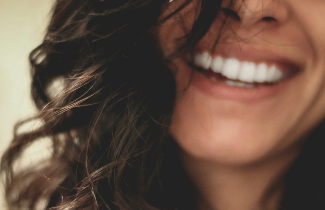 Hollywood Smile Types, Styles, & What to Choose